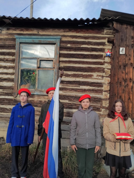 Акции «Звезда на дом погибшего героя».